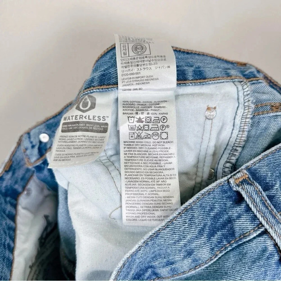 Levis Mens Size 36x30  Light Wash Slim Straight Jeans - Picture 11 of 16